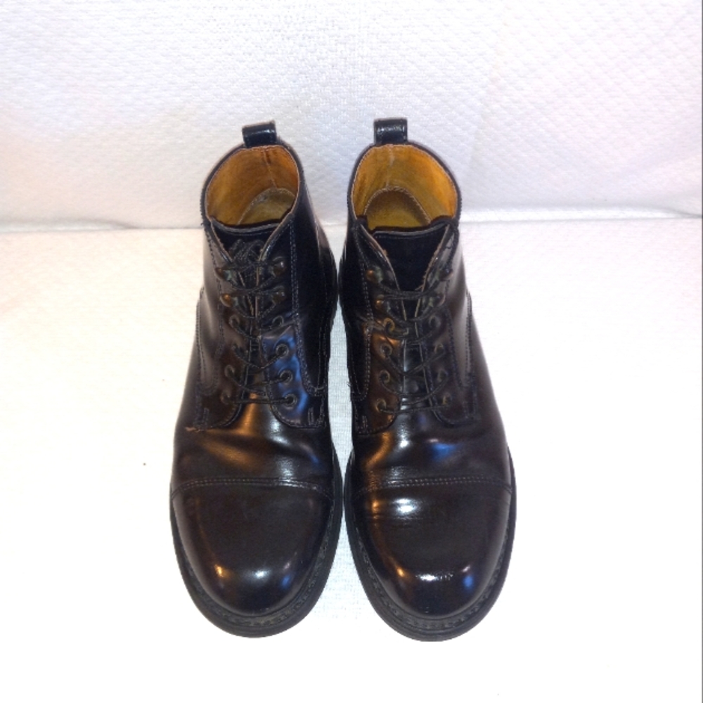 Kenneth Cole Reaction boots.